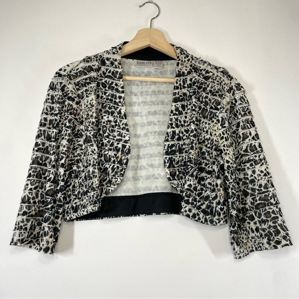 Chico’s Ruffled Open Front Cropped Bolero Shrug Cardigan Top Size 1/M Elegant